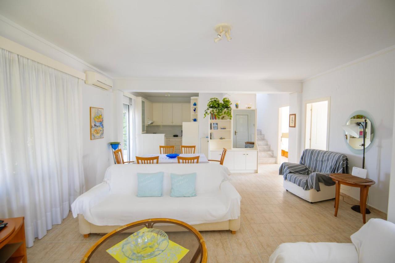 Ellie'S House Villa Nea Plagia Ngoại thất bức ảnh